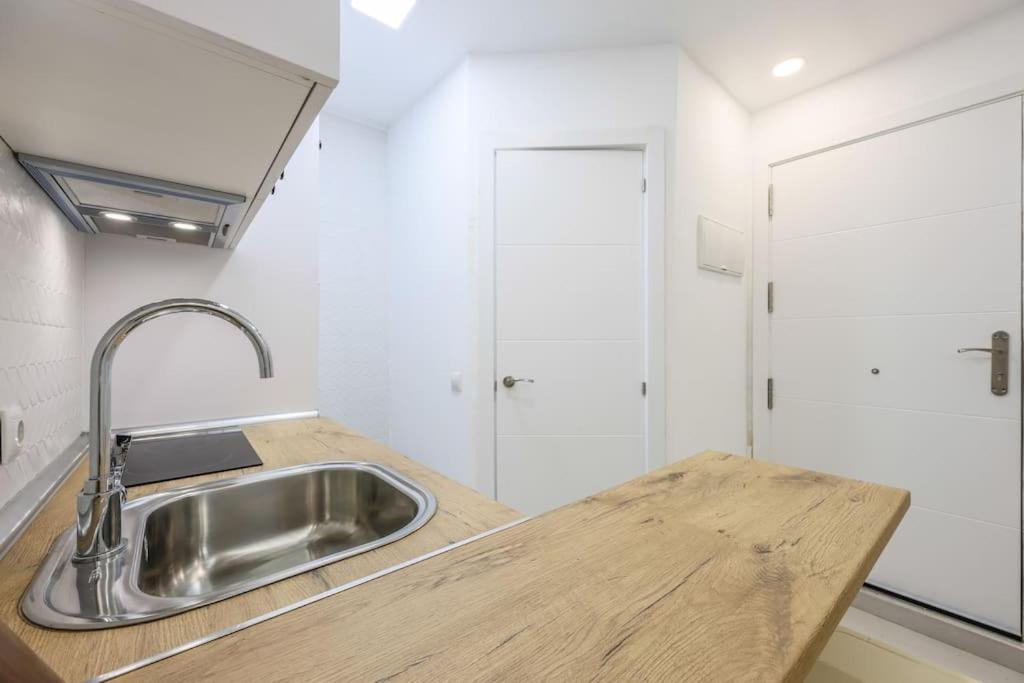 Luxe Apartment In Tetuan Madri Exterior foto