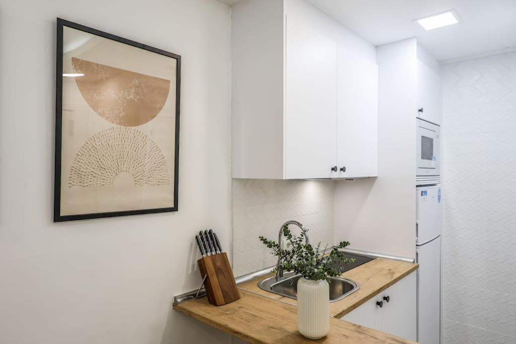 Luxe Apartment In Tetuan Madri Exterior foto