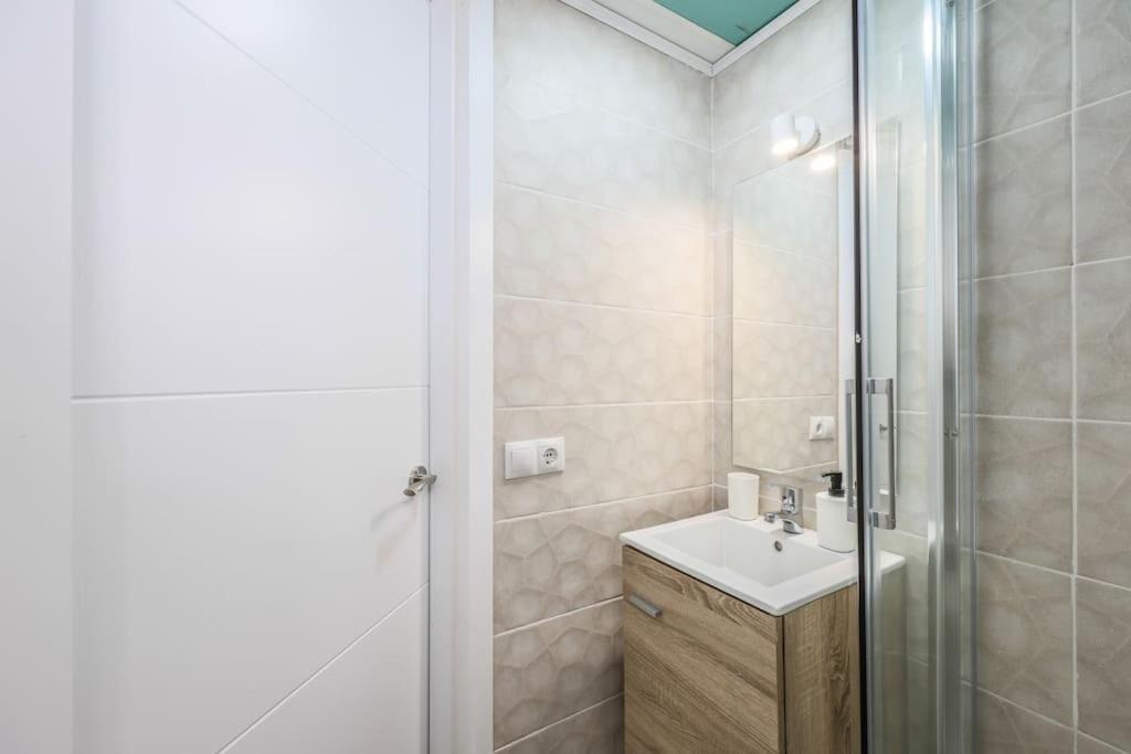 Luxe Apartment In Tetuan Madri Exterior foto